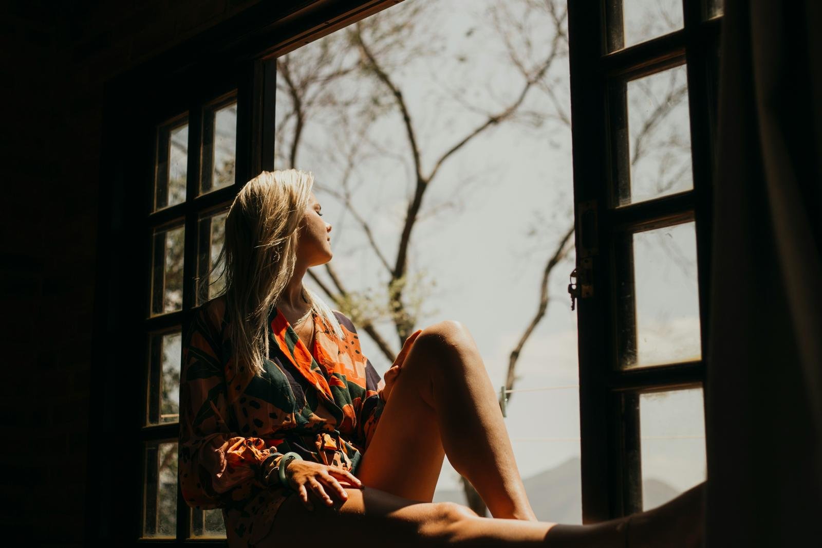 9 Ways to Build a Better Relationship with Yourself