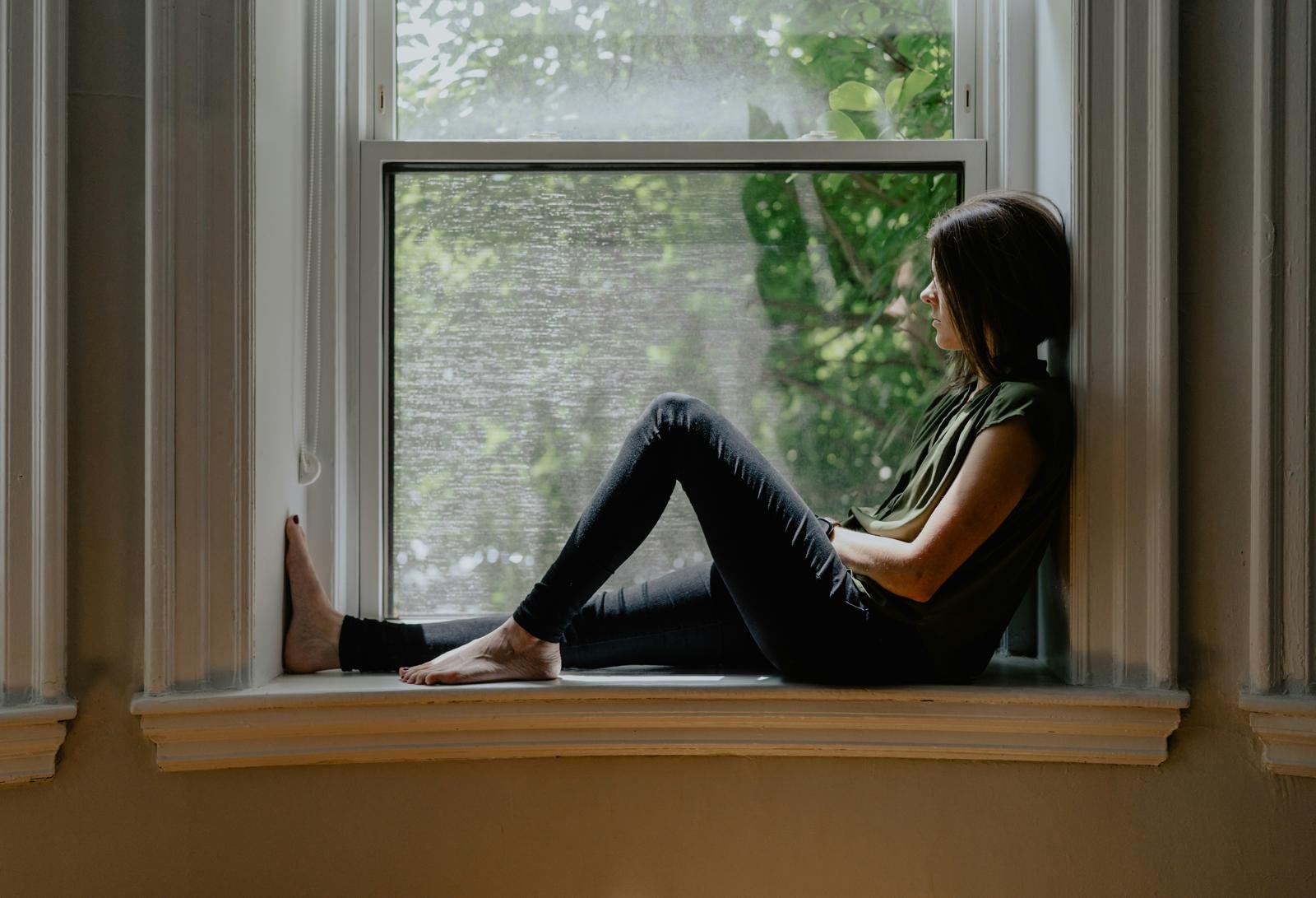 How to Rest Your Mind: 6 Restorative Ways to Slow Down Without Feeling Guilty